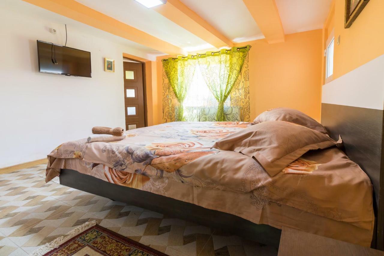 Casa De Vacanta Marya Baia de Fier Extérieur photo